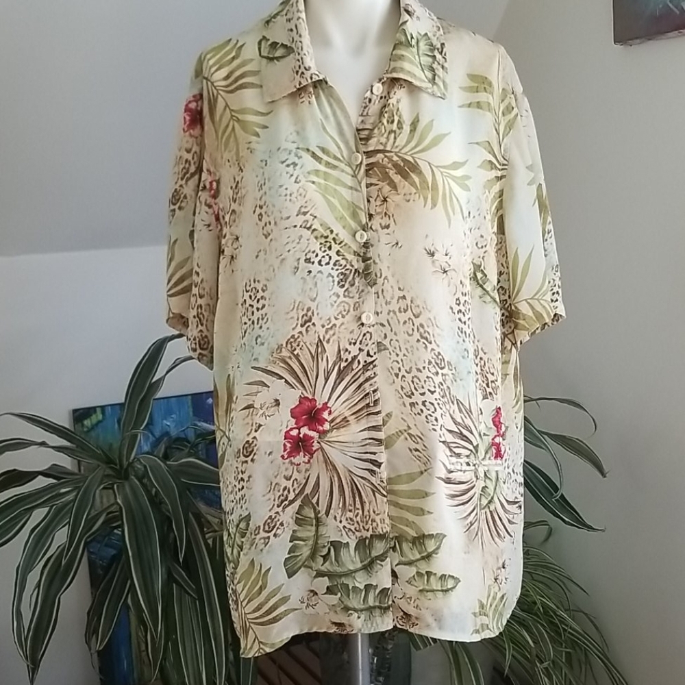 Liz Claiborne Woman Tropical Animal Print Blouse